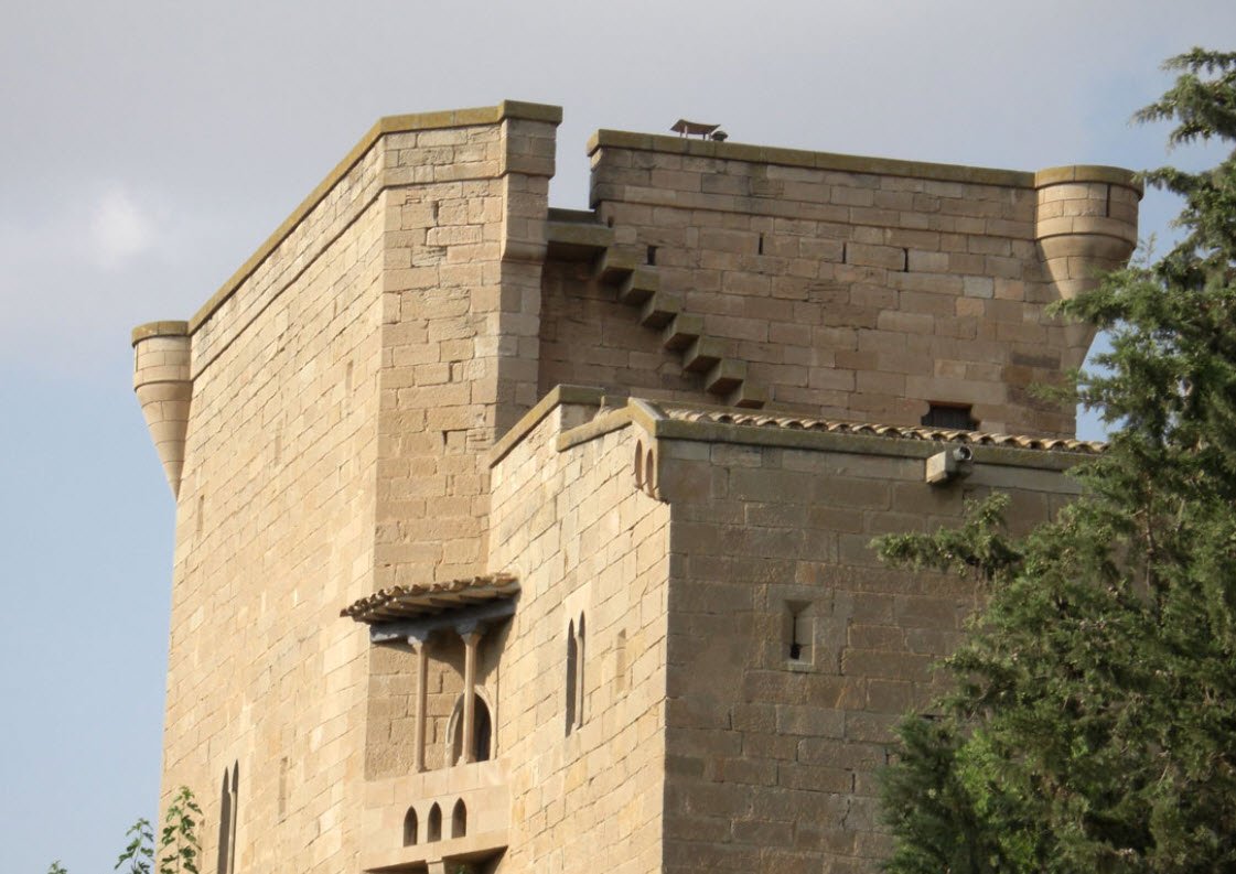 Castell d'Albatàrrec, Spain